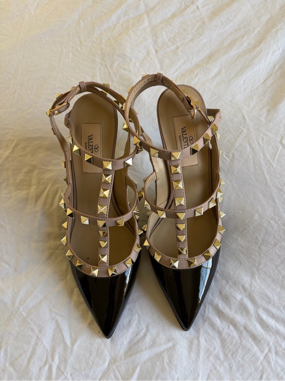 Valentino Rockstud Patent Leather Pointed-Toe T-Strap Flats in Black and Nude